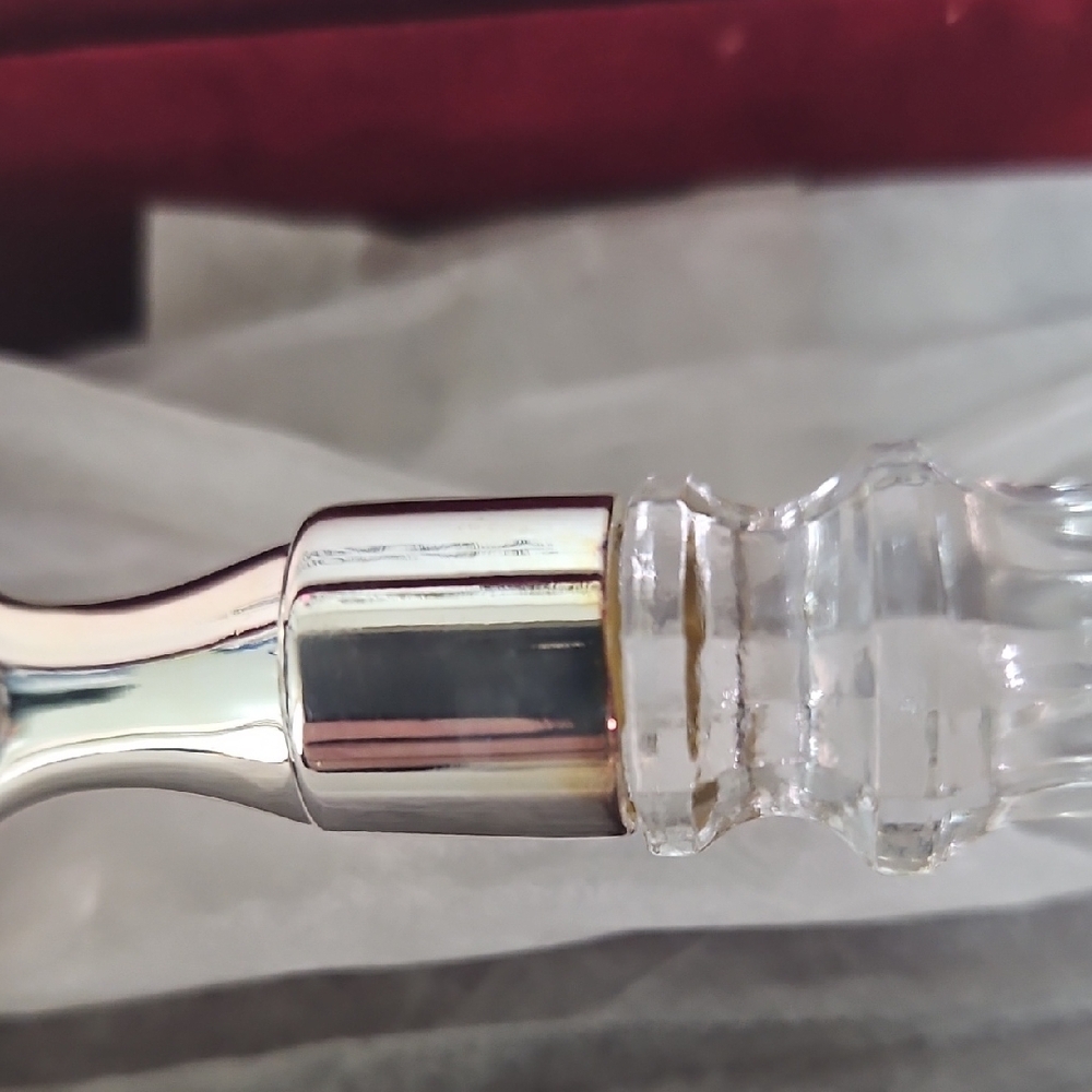International Silver Company Elegant Silver Serving Spoon - Picture 4 of 6